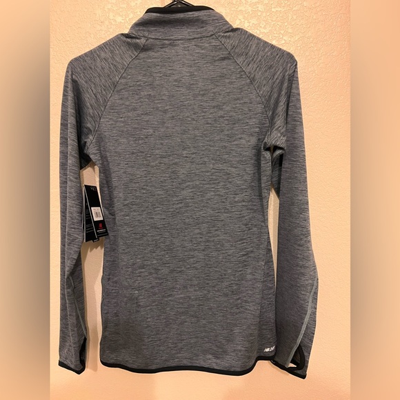 New Balance athletic half zip. - Picture 5 of 6